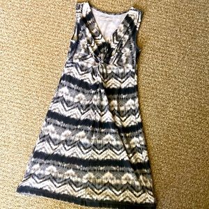 Like new! Eddie Bauer casual dress!